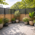 Terraza más privada: cómo colocar celosías, cañizo o paneles sin obra (y que aguanten el viento)